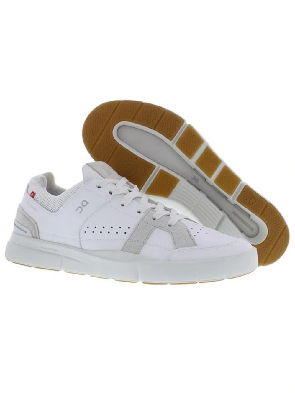 On Running On Cloud Women's The Roger Clubhouse Sneakers, size 8W/38